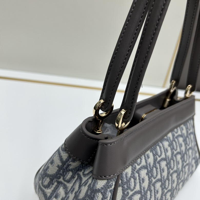 Dior 3633 22x13x12cm ww6