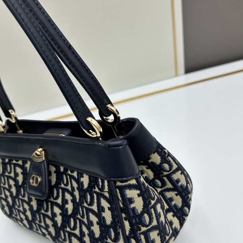Dior 3633 22x13x12cm ww7