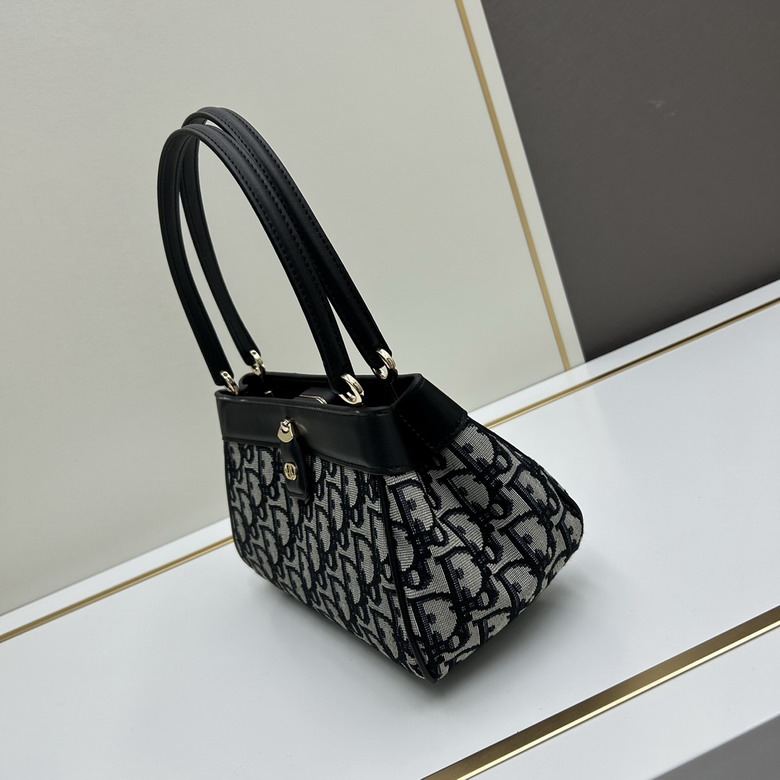 Dior 3633 25x16x12cm ww3