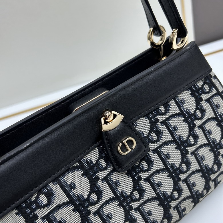 Dior 3633 25x16x12cm ww3
