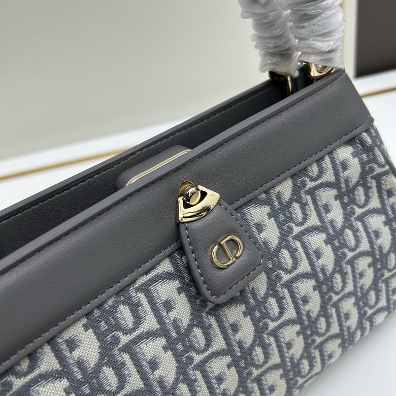 Dior 3633 25x16x12cm ww4