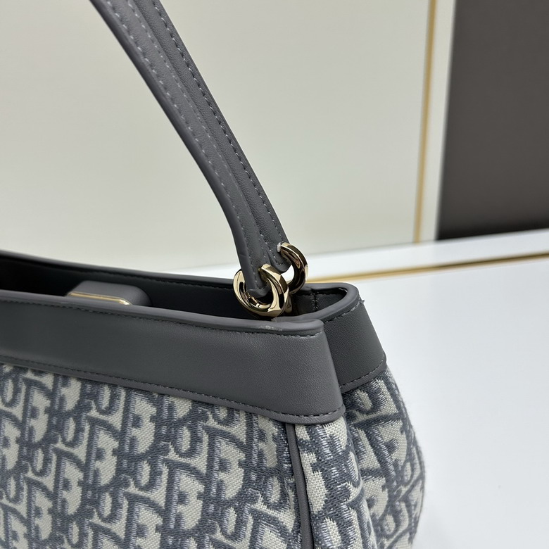 Dior 3633 25x16x12cm ww4