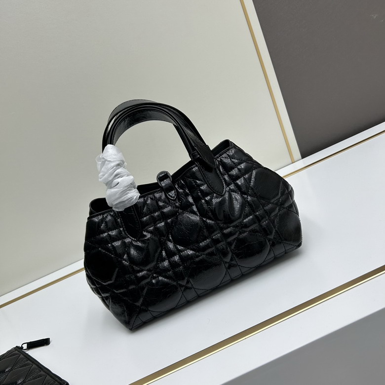 Dior 6876 23x15x15cm ww