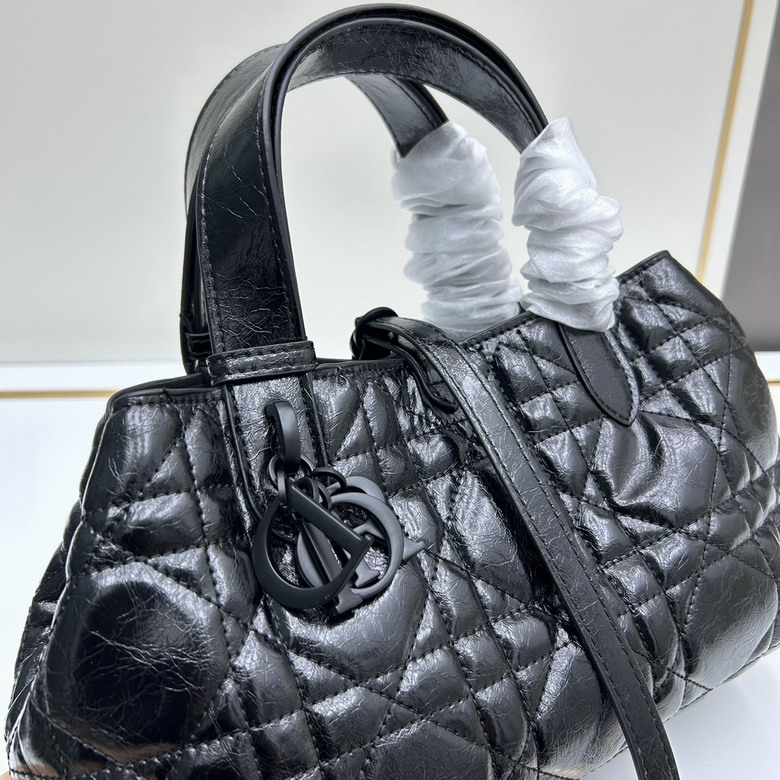 Dior 6876 23x15x15cm ww