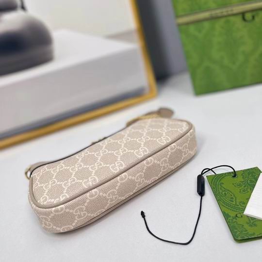 GG 764960 10x19x3cm zy1