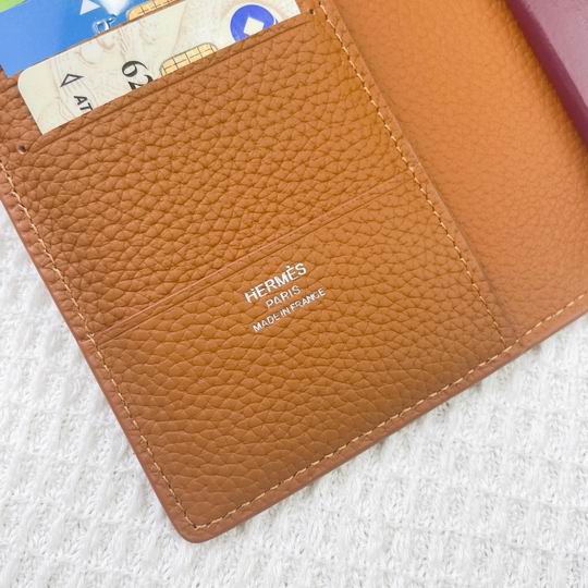 Hermes 513 14x10x1cm zy