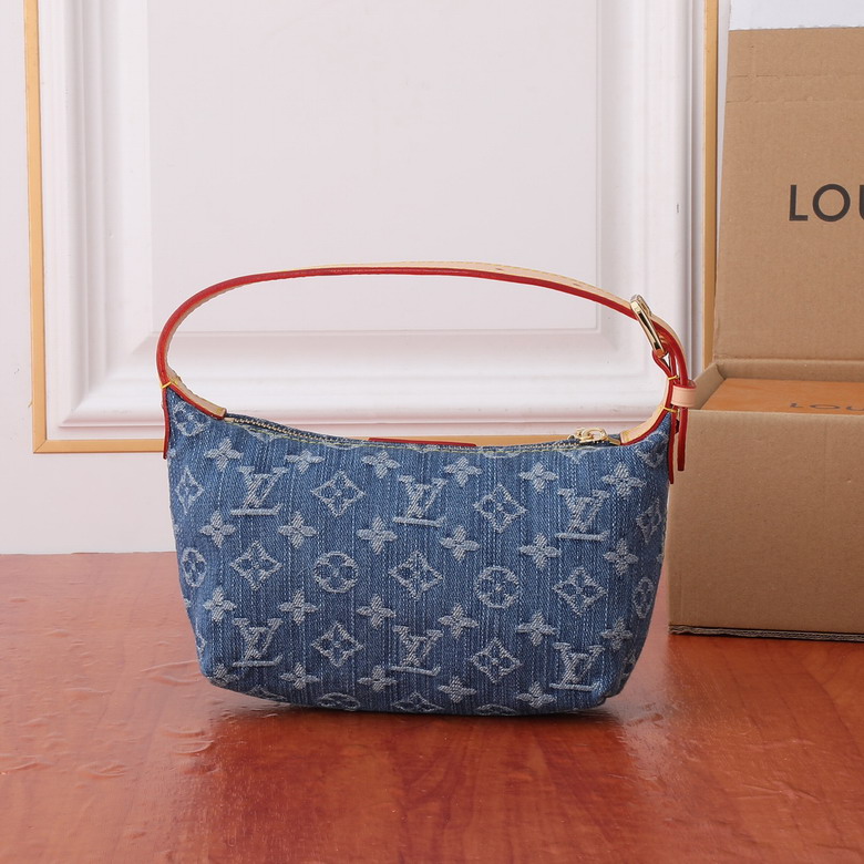 Hills Pochette M82949 20.5x6x16cm ww