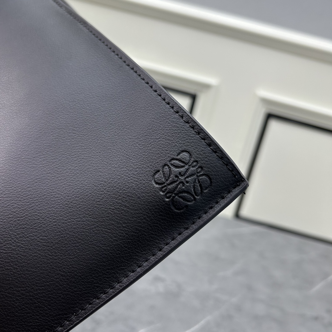 Loewe S327 34x17.5x13cm ww