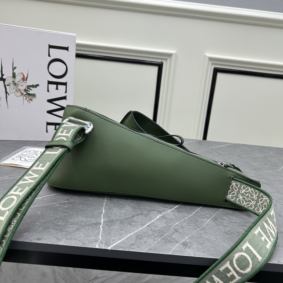 Loewe S327 34x17.5x13cm ww