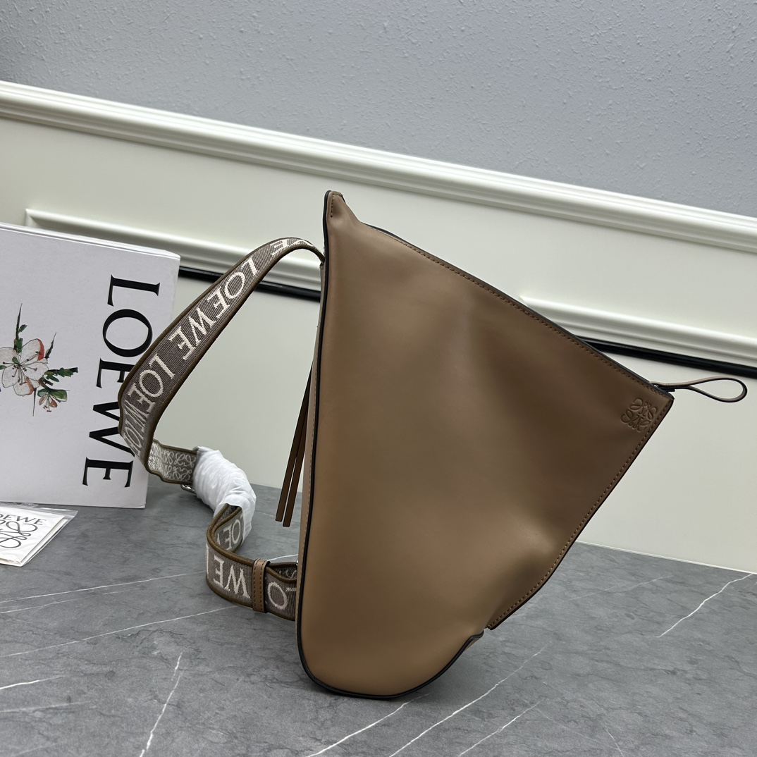 Loewe S327 34x17.5x13cm ww
