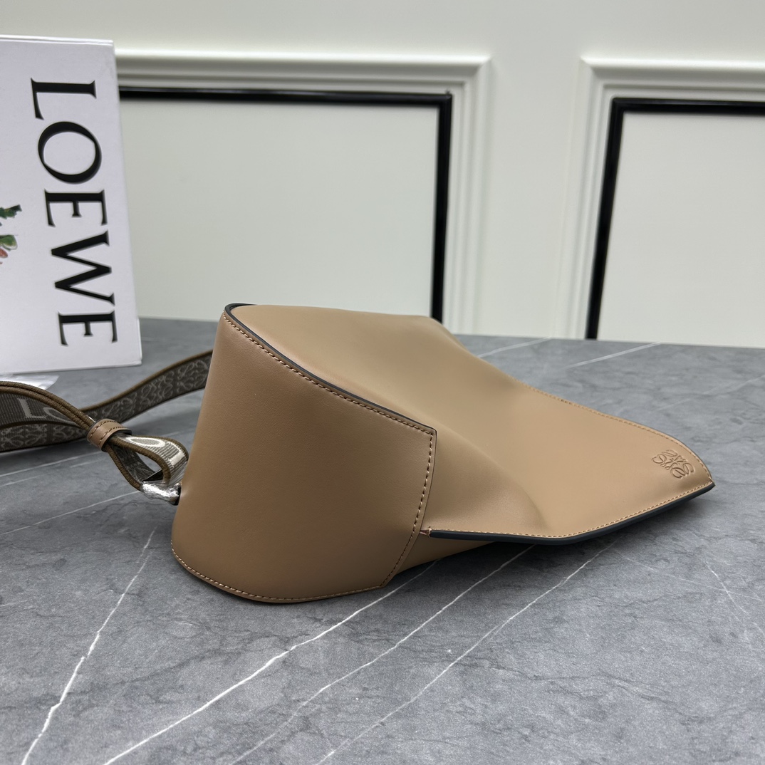 Loewe S327 34x17.5x13cm ww