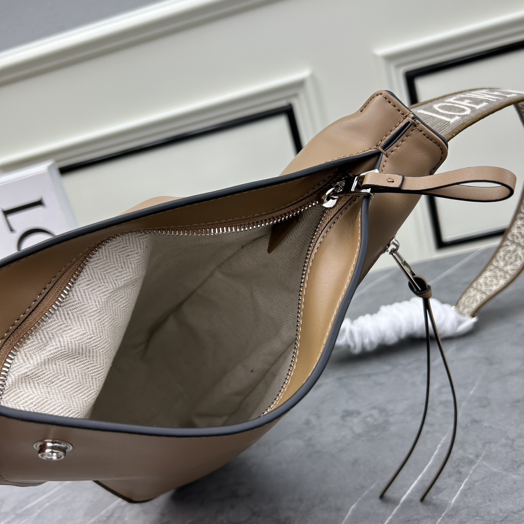 Loewe S327 34x17.5x13cm ww