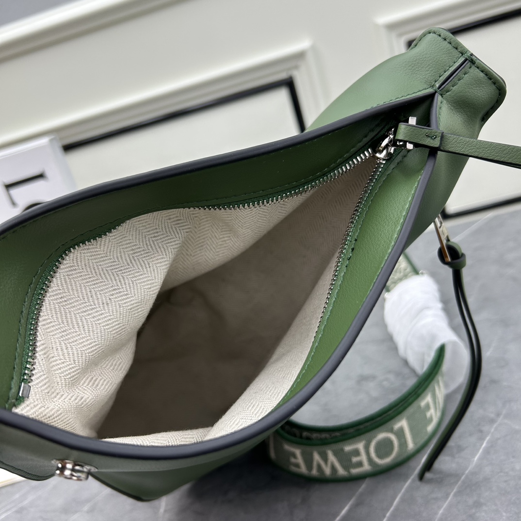 Loewe S327 34x17.5x13cm ww