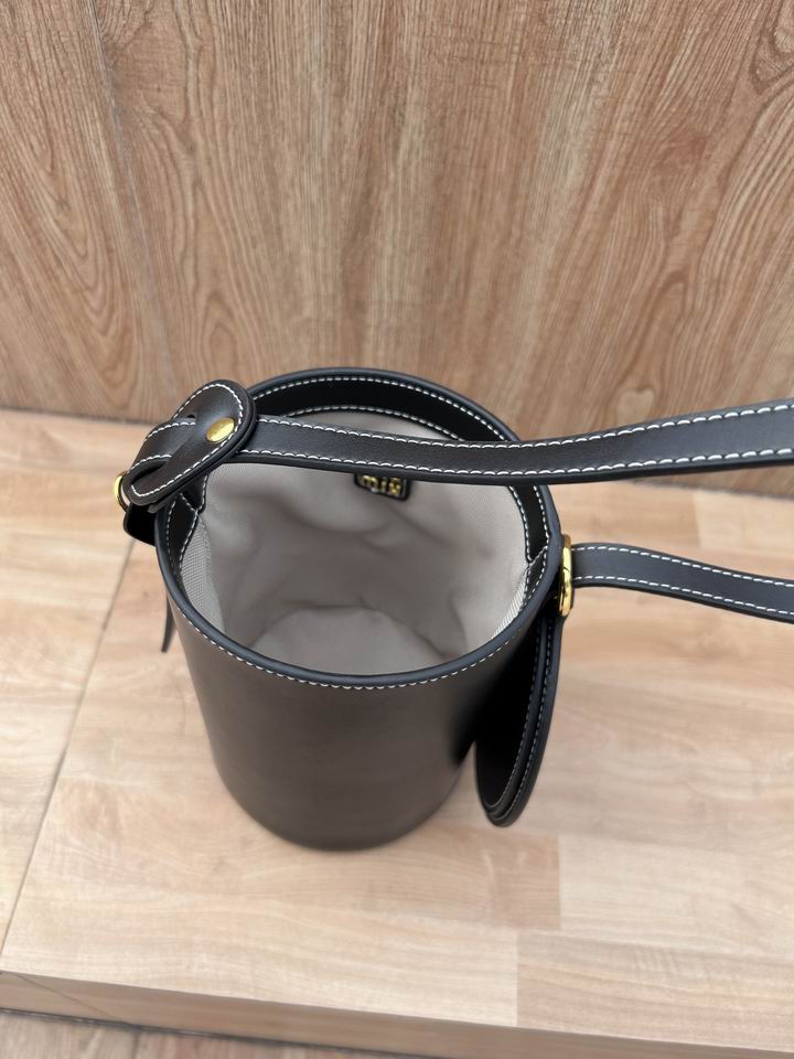 MiuMiu 616019 12.5x17.5x125cm zy1