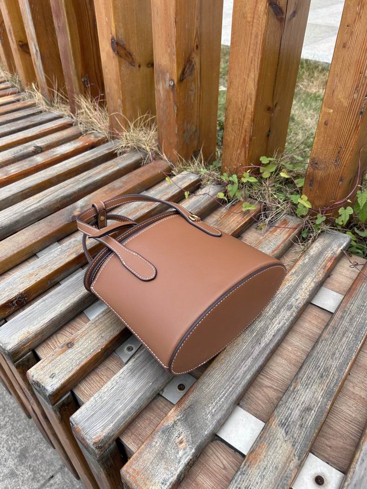 MiuMiu 616020 19x14.5x9.5cm zy