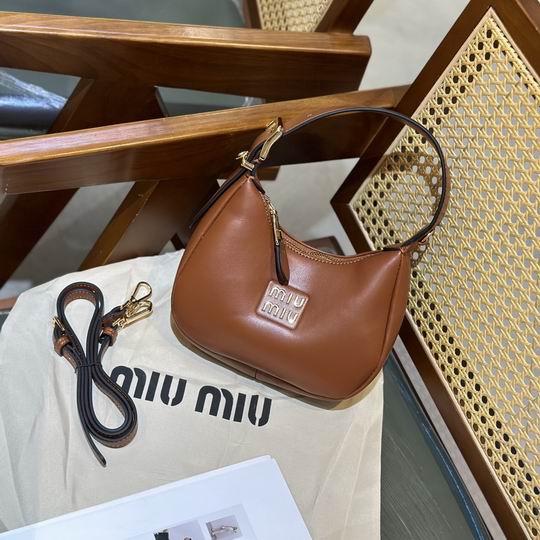 Miumiu 18x20 zy