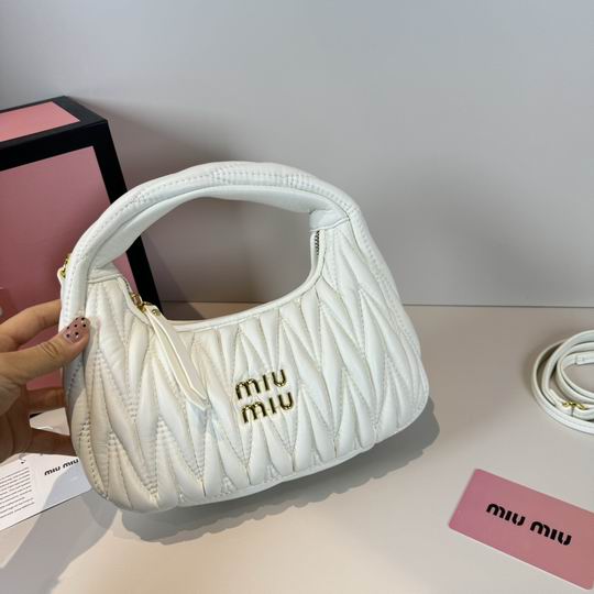 Miumiu 803 21x22x7cm zy1
