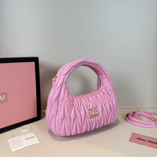 Miumiu 803 21x22x7cm zy2