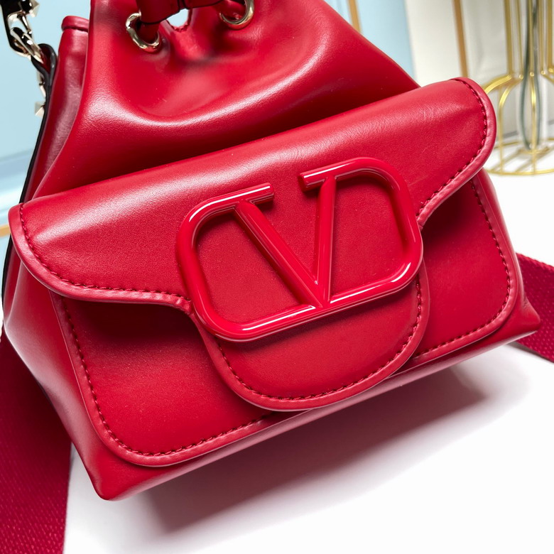 Val 5011 16x19x11cm ww1