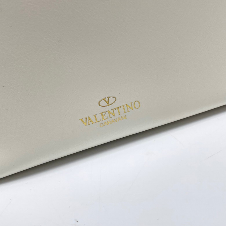 Val 5011 16x19x11cm ww2