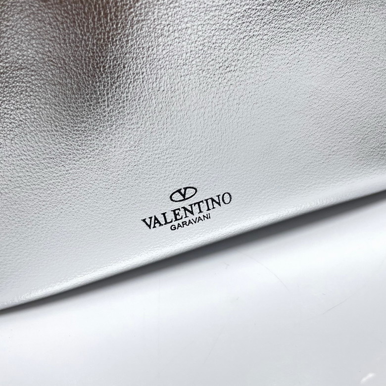 Val 5011 16x19x11cm ww