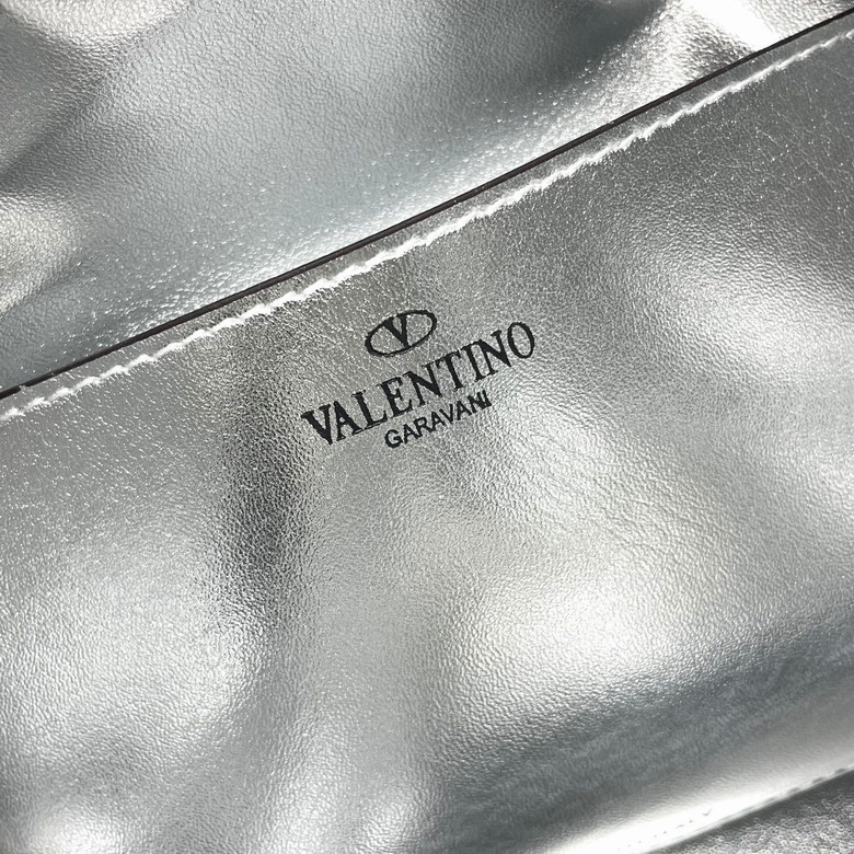 Val 5011 16x19x11cm ww