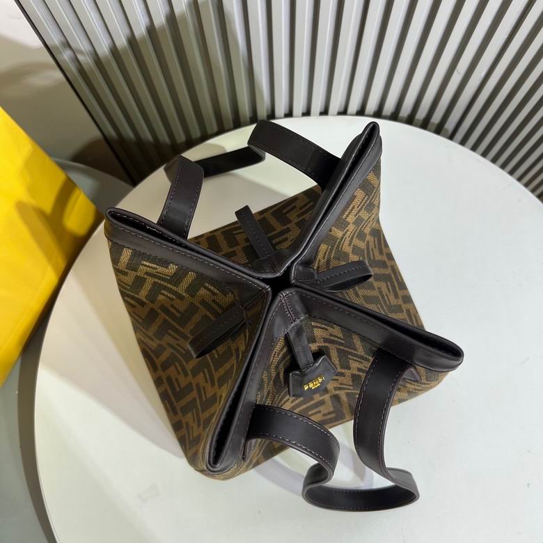 002 27X27X16.5cm XMY