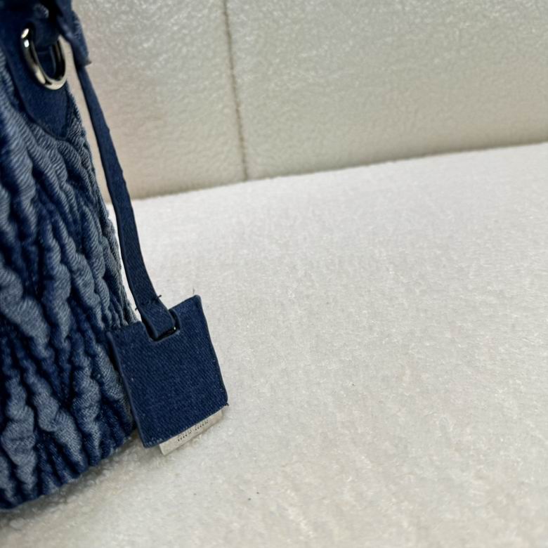 15X17X11cm 061402 XMY