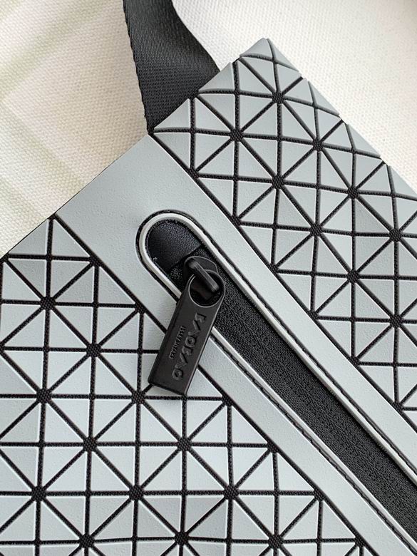 36.5X27.5X7cm 061111 YT 5